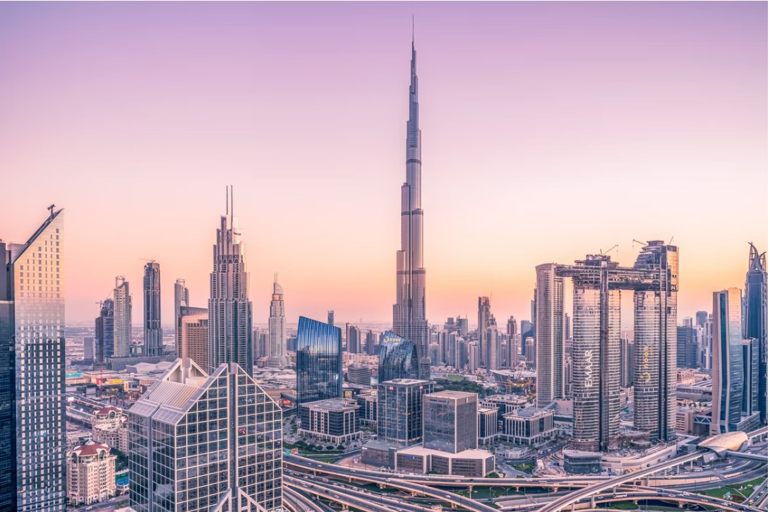 Dubai Skyline mit Burj Khalifa