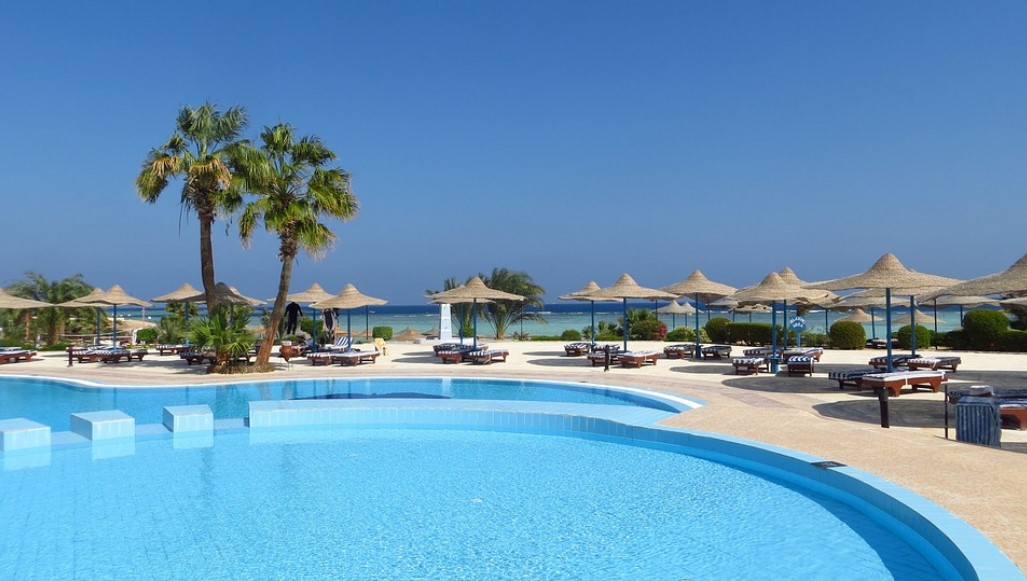 Read more about the article Dubai Hotel