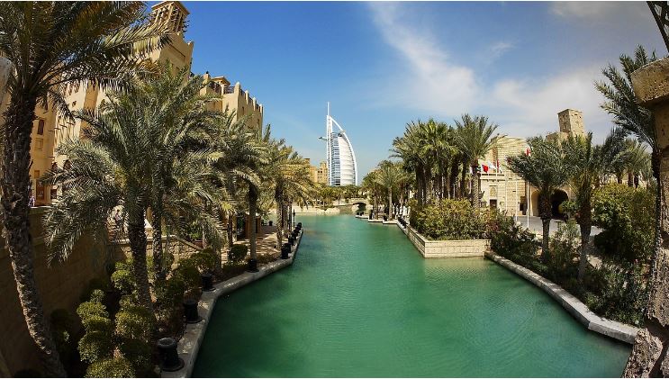 Mehr über den Artikel erfahren Warum nach Dubai